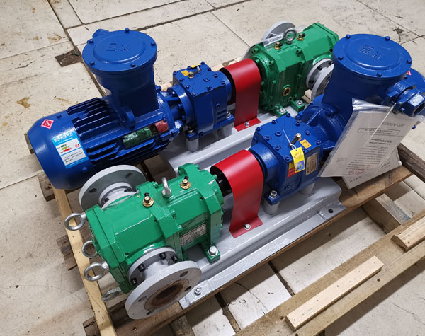 壓裂車，混砂車配套轉(zhuǎn)子泵